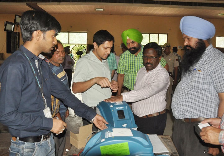  GENERAL OBSERVER AND ADEO REVIEW WORK OF PREPARATIONS OF EVMs FOR ENSUING GENERAL ELECTIONS